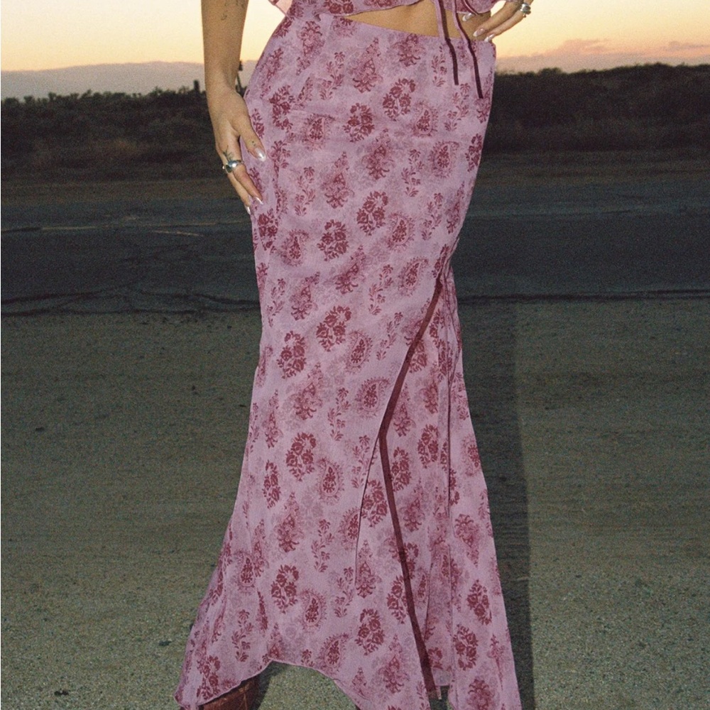 Nikolise Maxi Skirt Purple Petite